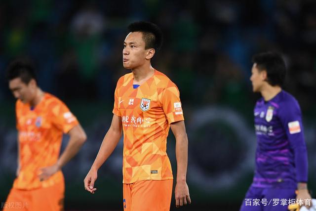 切尔西邀请塞内加尔16岁中场新秀法耶进行试训